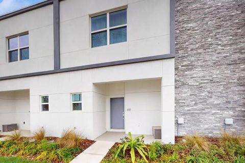 Photo of 209 Famagusta Drive, Davenport, FL 33896 (MLS # O6387167)