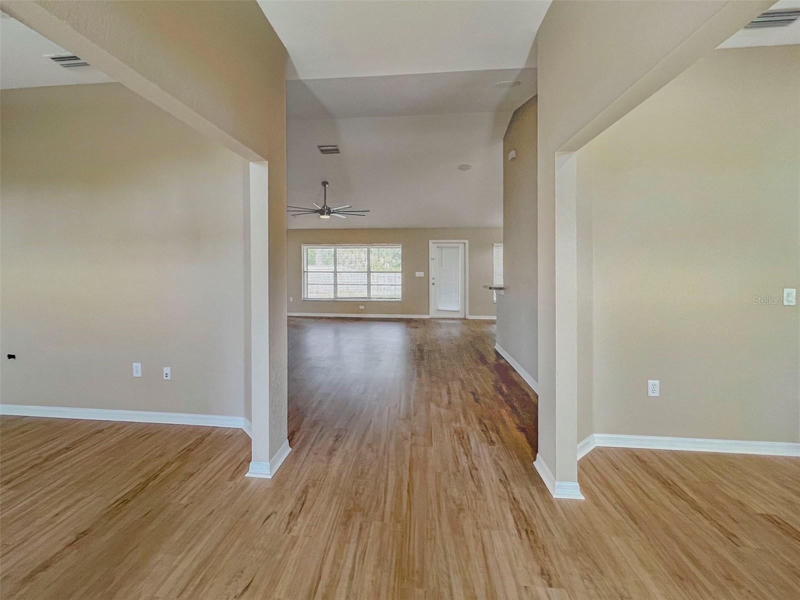 PORT CHARLOTTE SUB 32 - Residential Lease