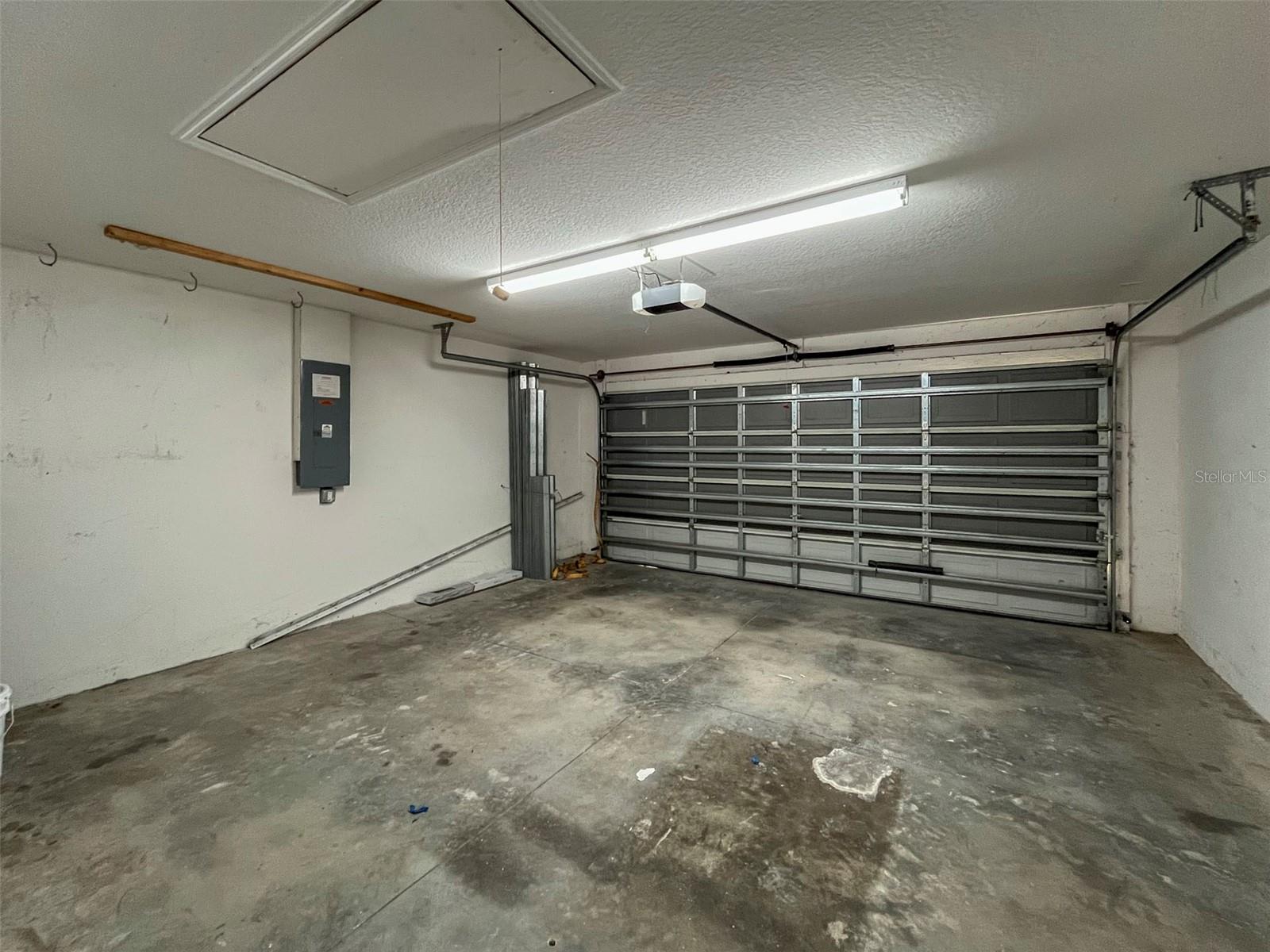 PORT CHARLOTTE SUB 32 - Residential Lease