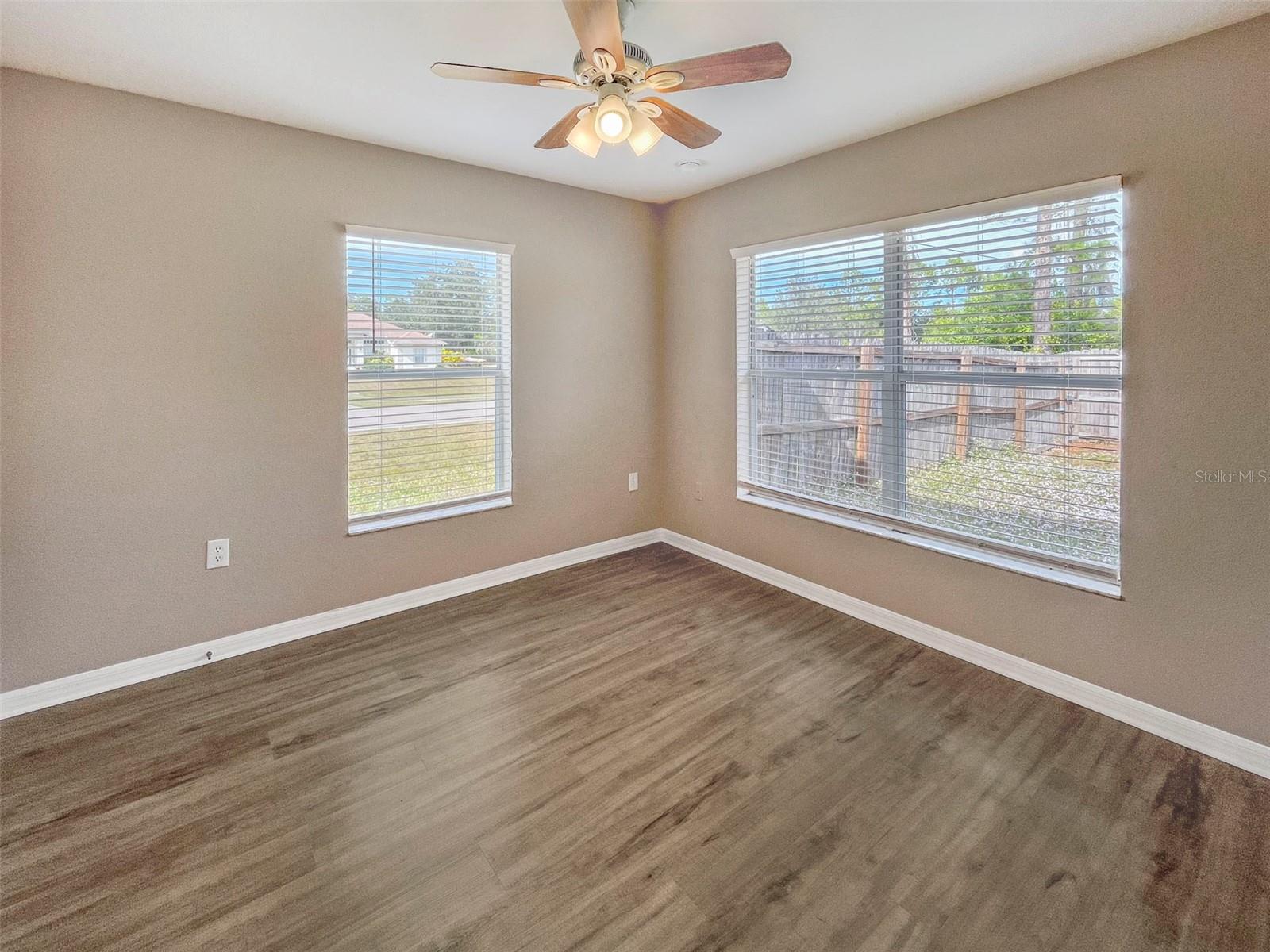 PORT CHARLOTTE SUB 32 - Residential Lease