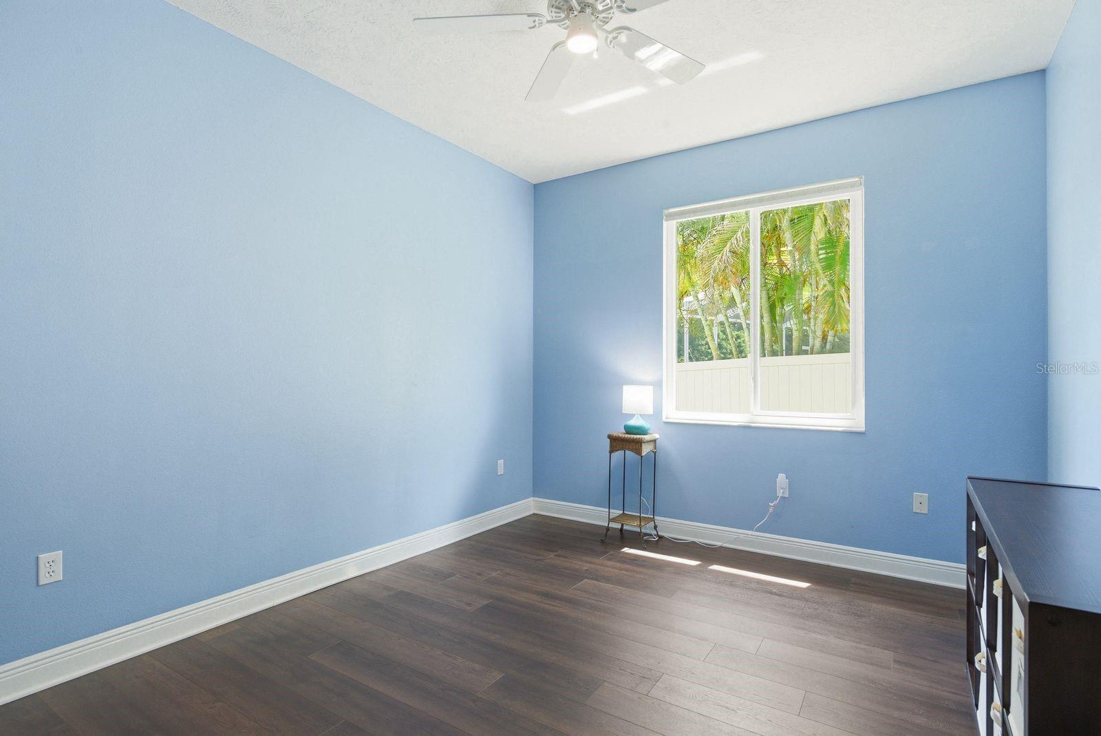 PIPERS MEADOW - Residential
