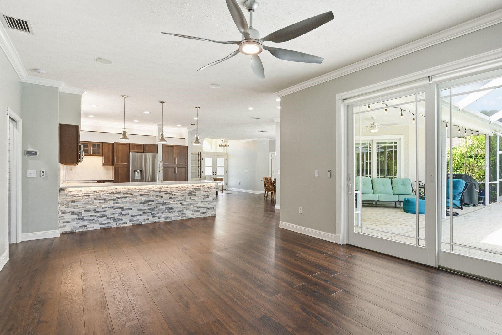 PIPERS MEADOW - Residential