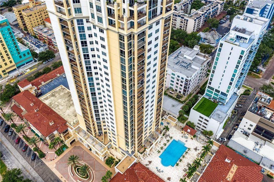 PARKSHORE PLAZA CONDO - Residential Lease