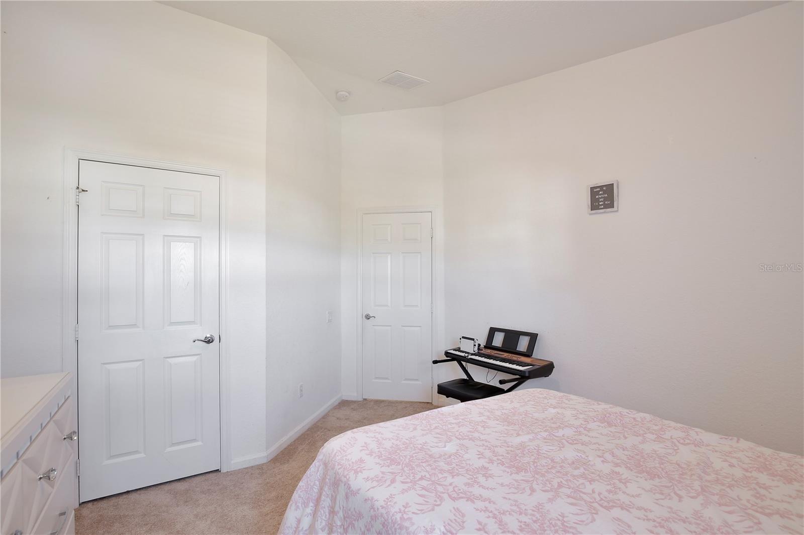 SPRING ISLE - Residential