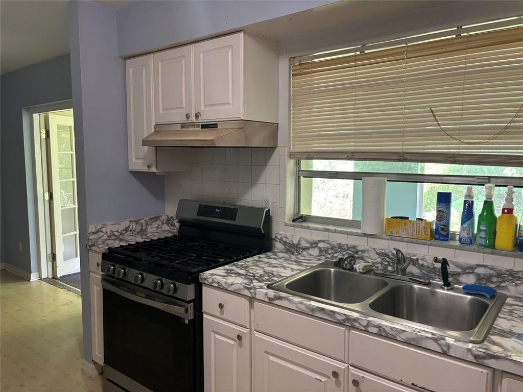 Photo of 601 Hillcrest Avenue, Titusville, FL 32796 (MLS # V4949830)