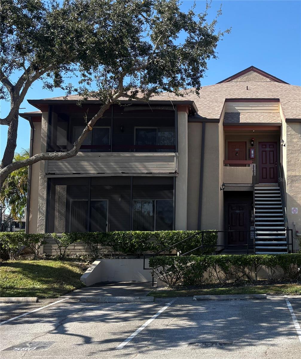 ITOPIA PRIVATE RESIDENCES CONDO - Residential Lease