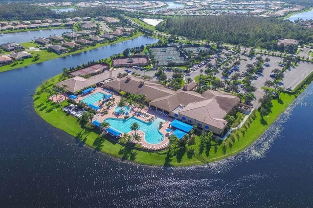 VALENCIA LAKES TR MM PH - Residential