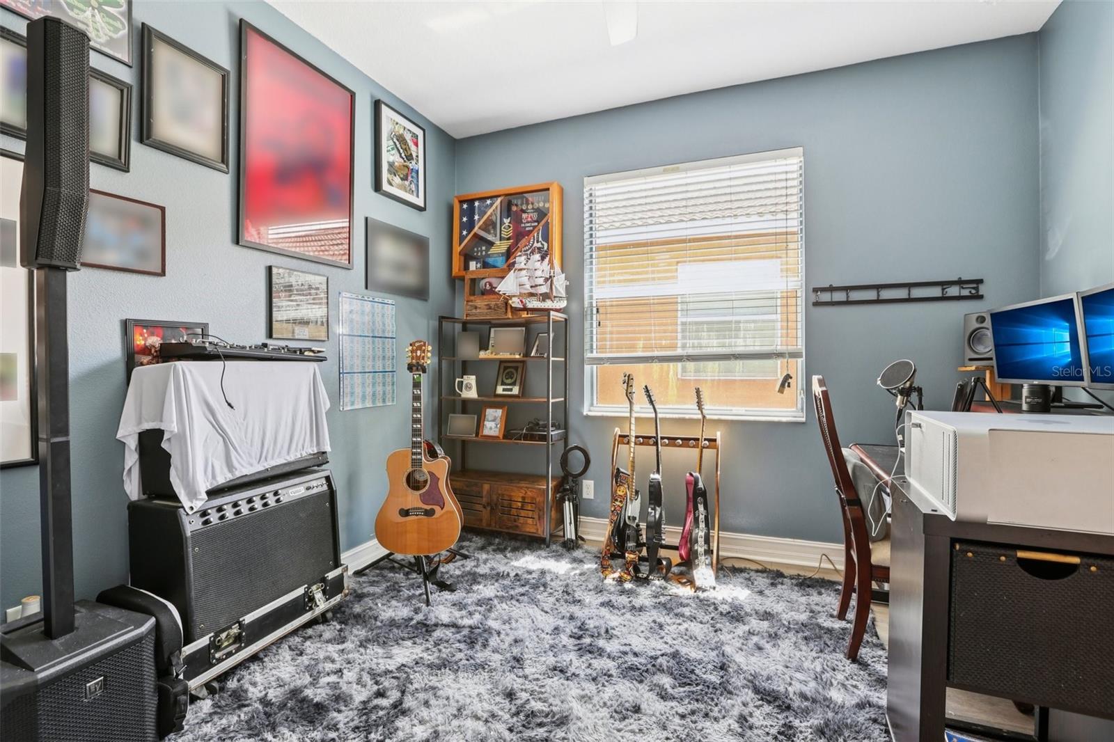 VALENCIA LAKES TR MM PH - Residential