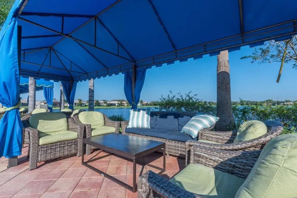 VALENCIA LAKES TR MM PH - Residential