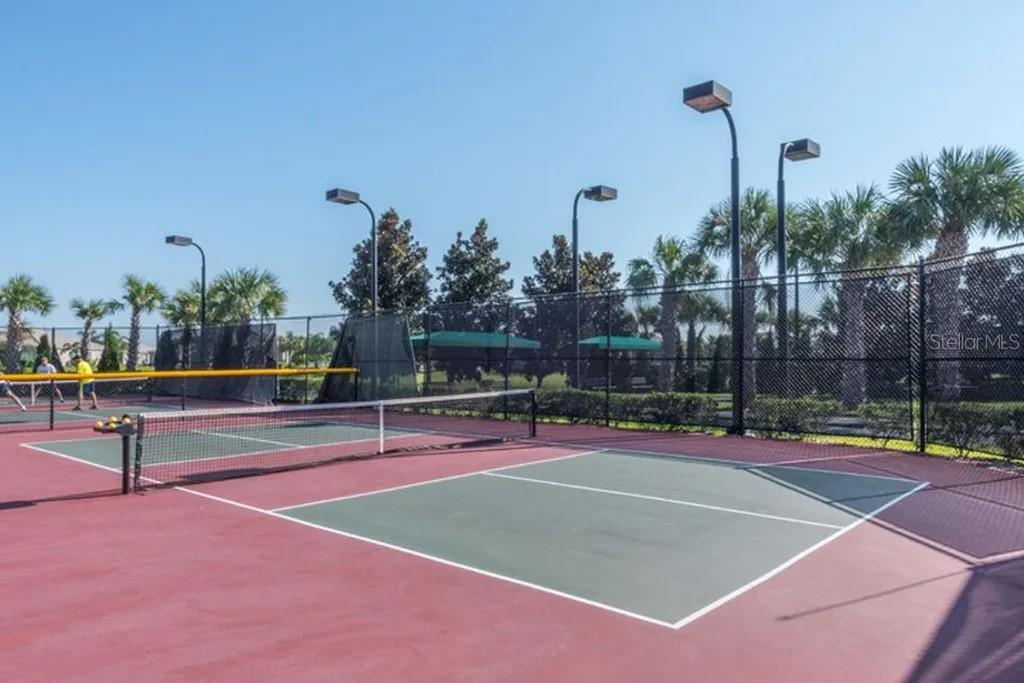 VALENCIA LAKES TR MM PH - Residential