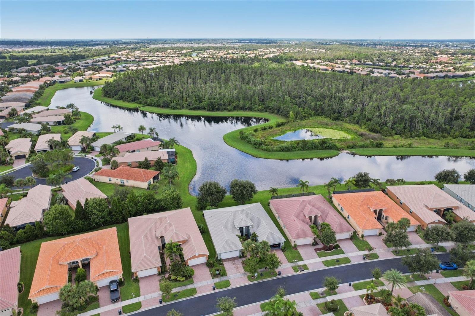 VALENCIA LAKES TR MM PH - Residential