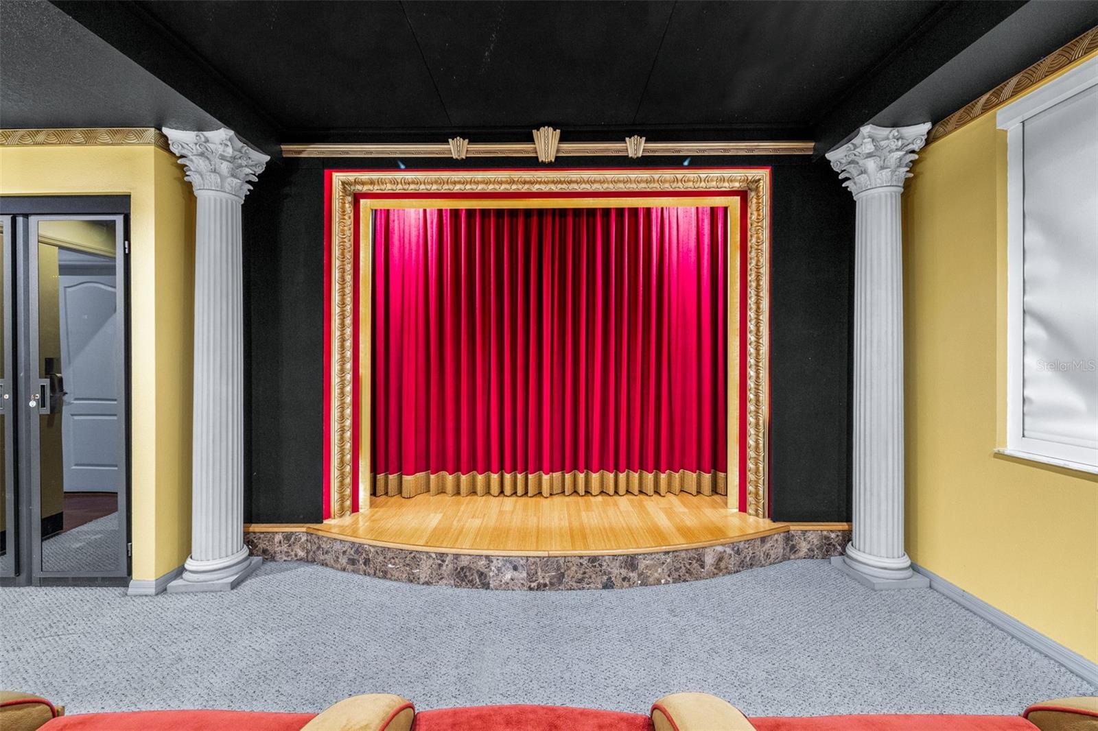 ARBOR GREENE - Residential