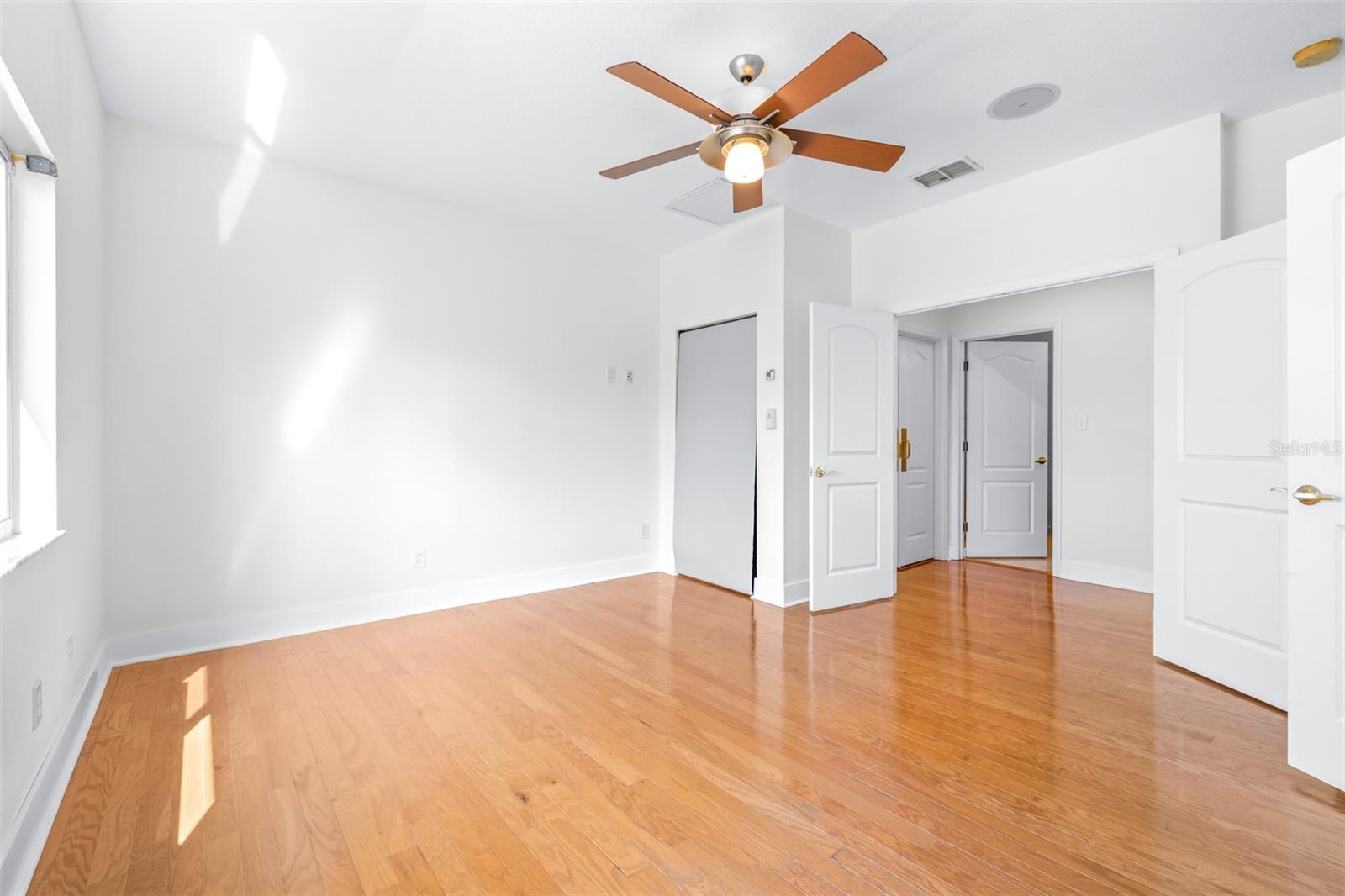 ARBOR GREENE - Residential