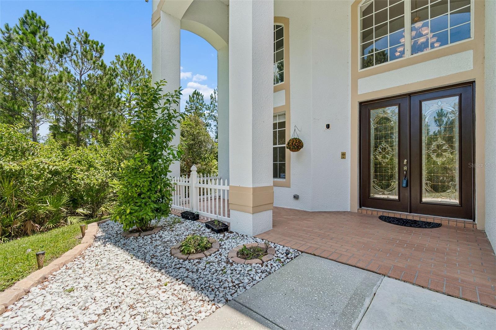 10102 DEERCLIFF DRIVE