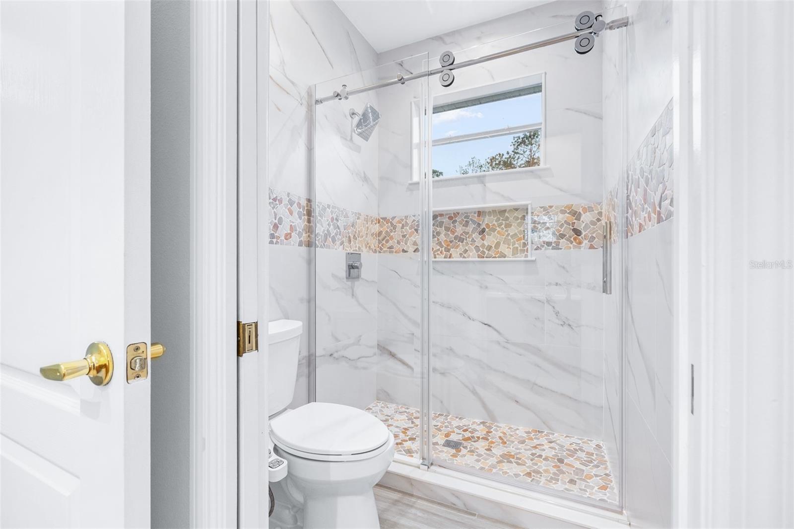 ARBOR GREENE - Residential