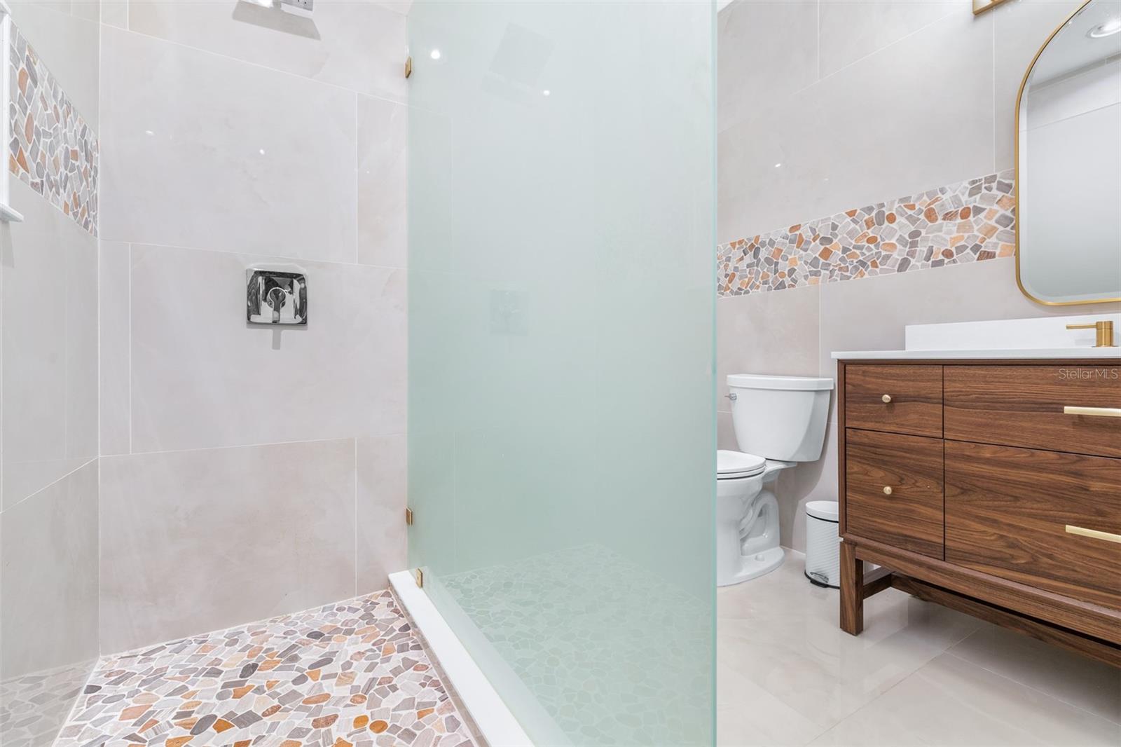 ARBOR GREENE - Residential