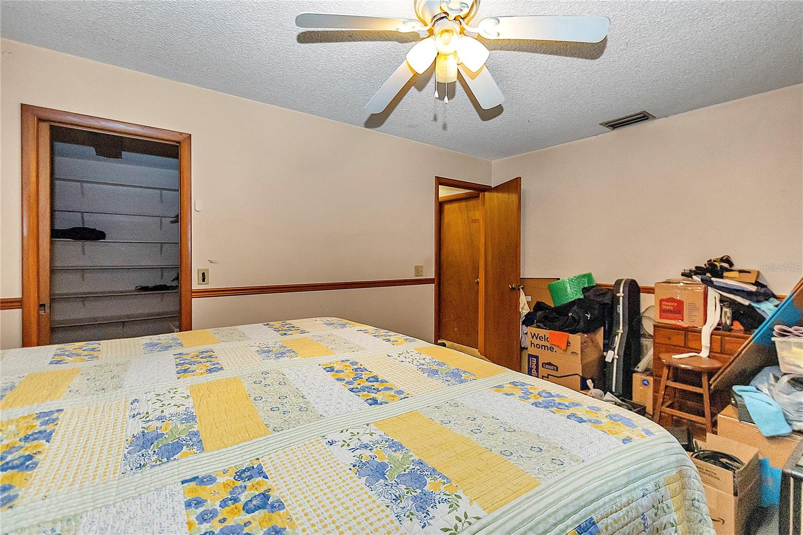 WOODS & LAKES - Residential