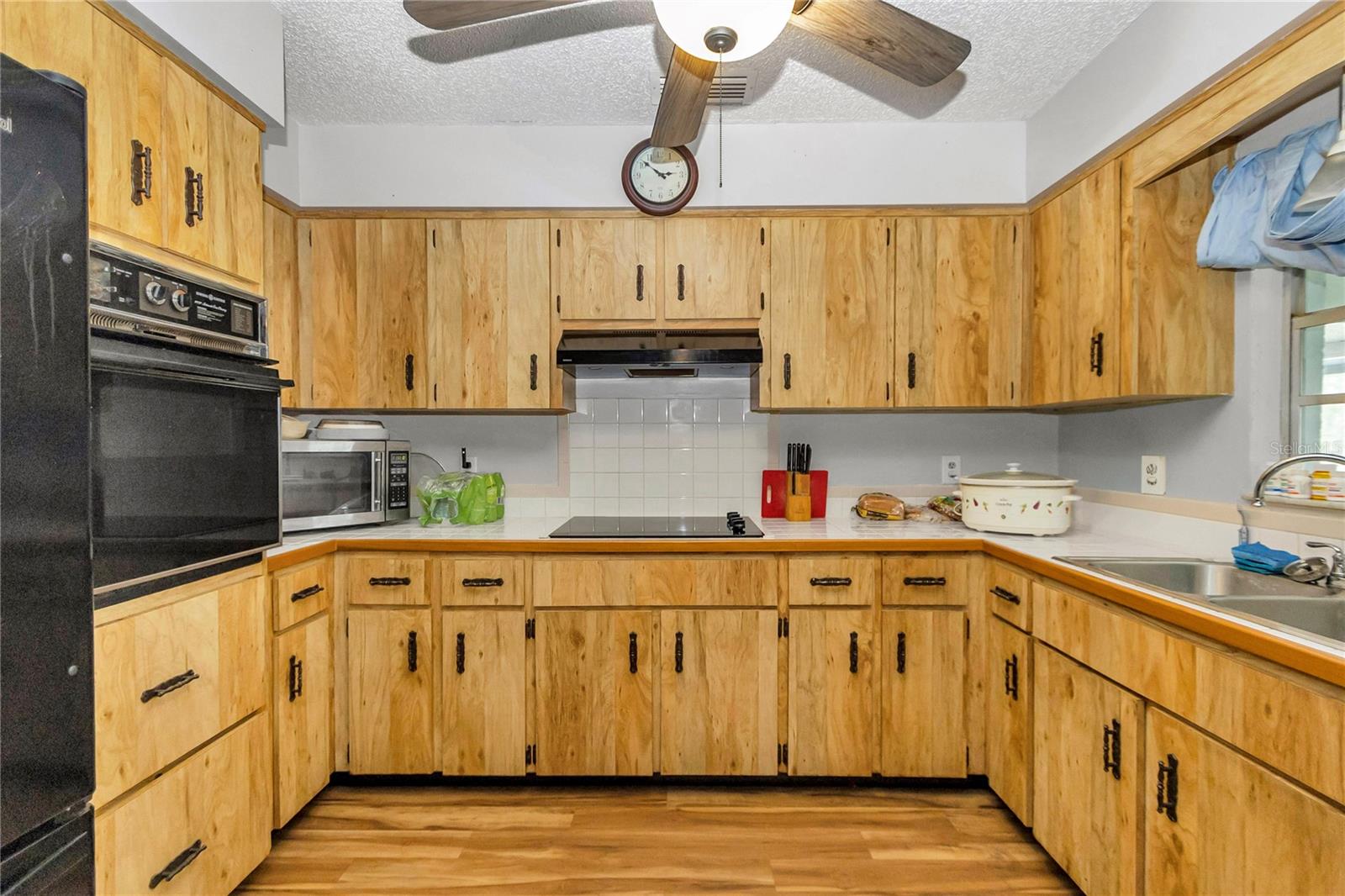 WOODS & LAKES - Residential