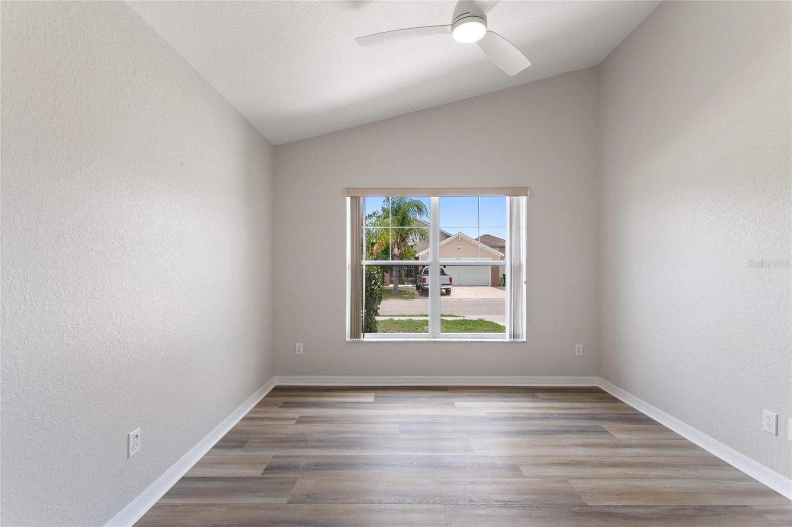 HIGH POINTE NORTH - Residential