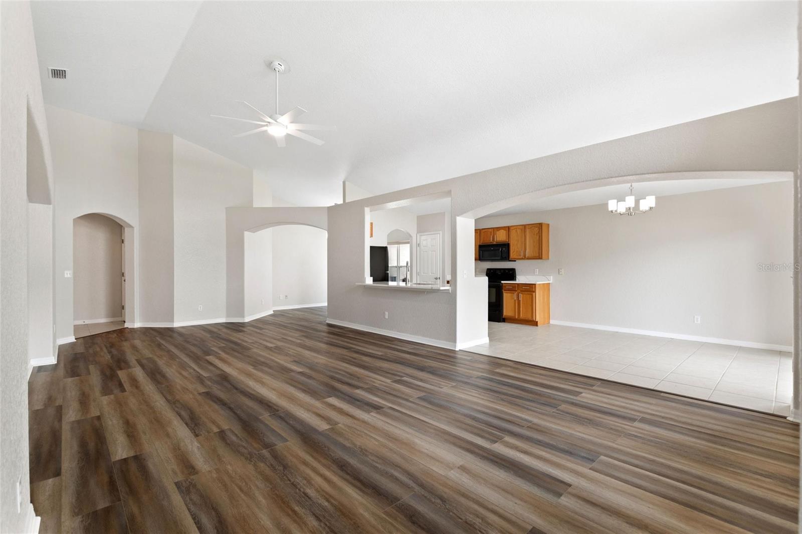 HIGH POINTE NORTH - Residential