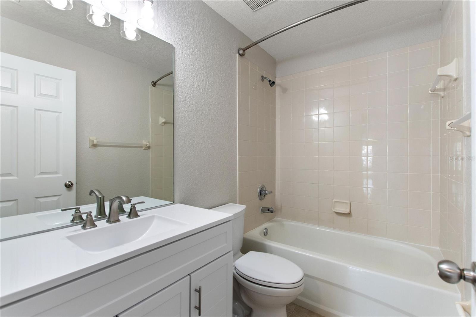 HIGH POINTE NORTH - Residential