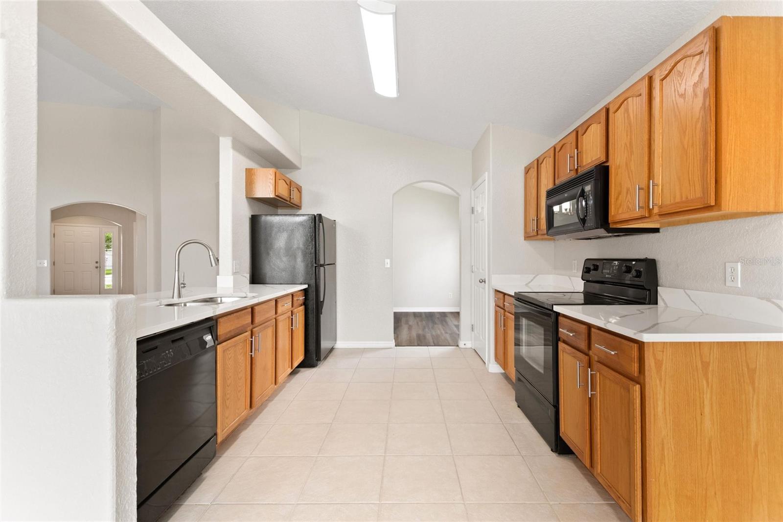 HIGH POINTE NORTH - Residential