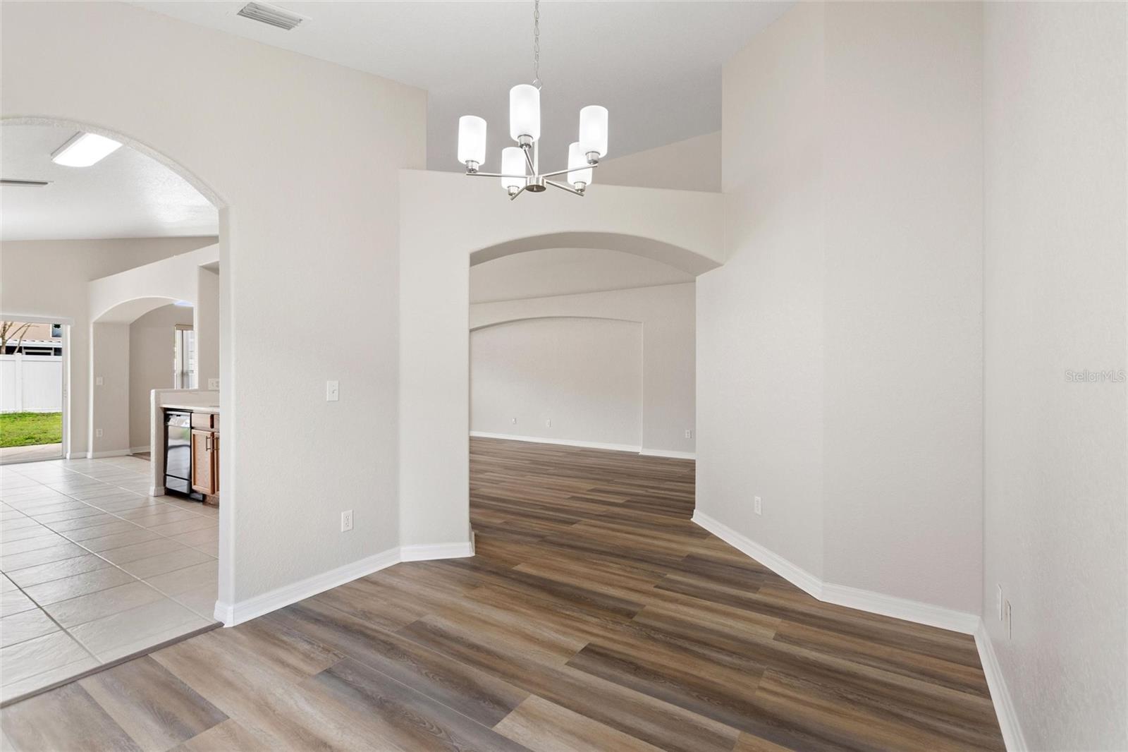 HIGH POINTE NORTH - Residential
