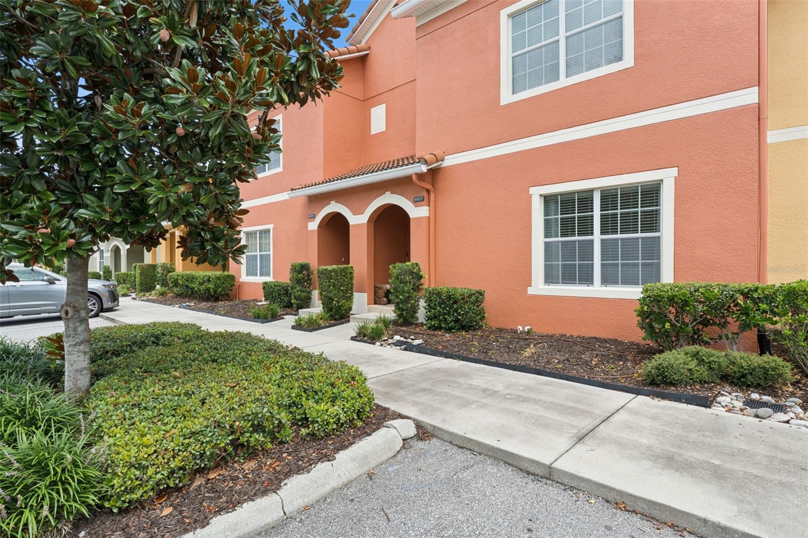8957 CAT PALM ROAD