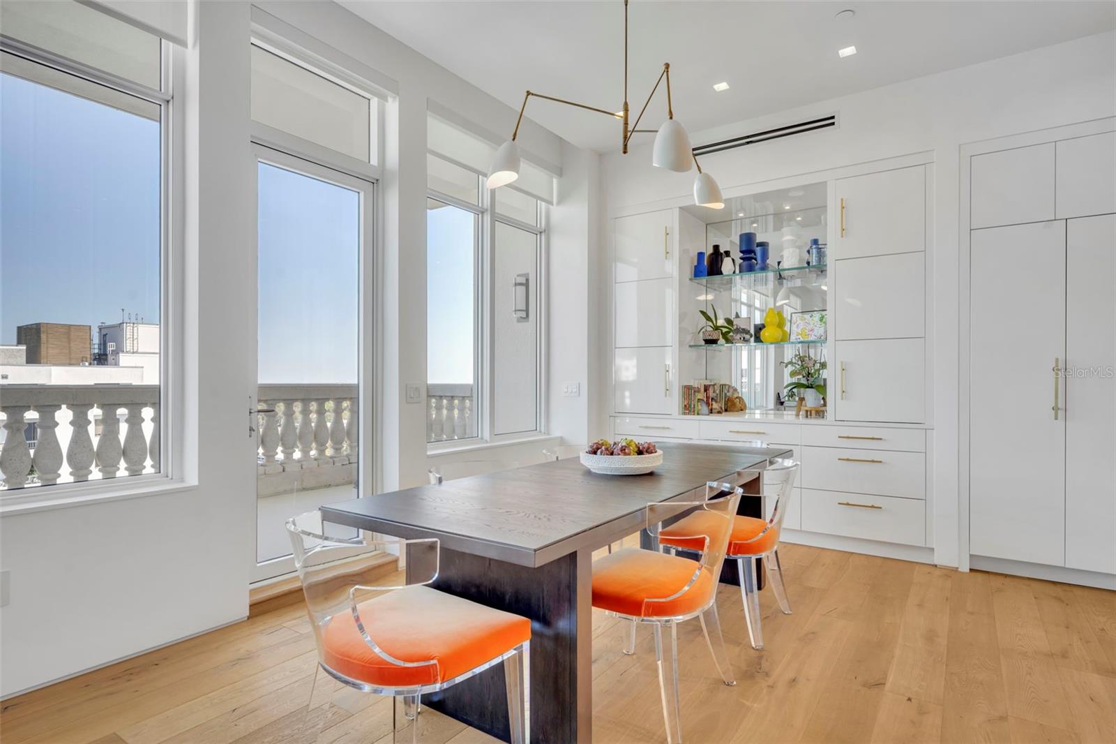 SANCTUARY DOWNTOWN - Residential