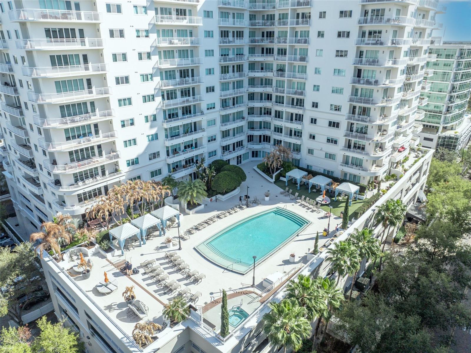 SANCTUARY DOWNTOWN - Residential