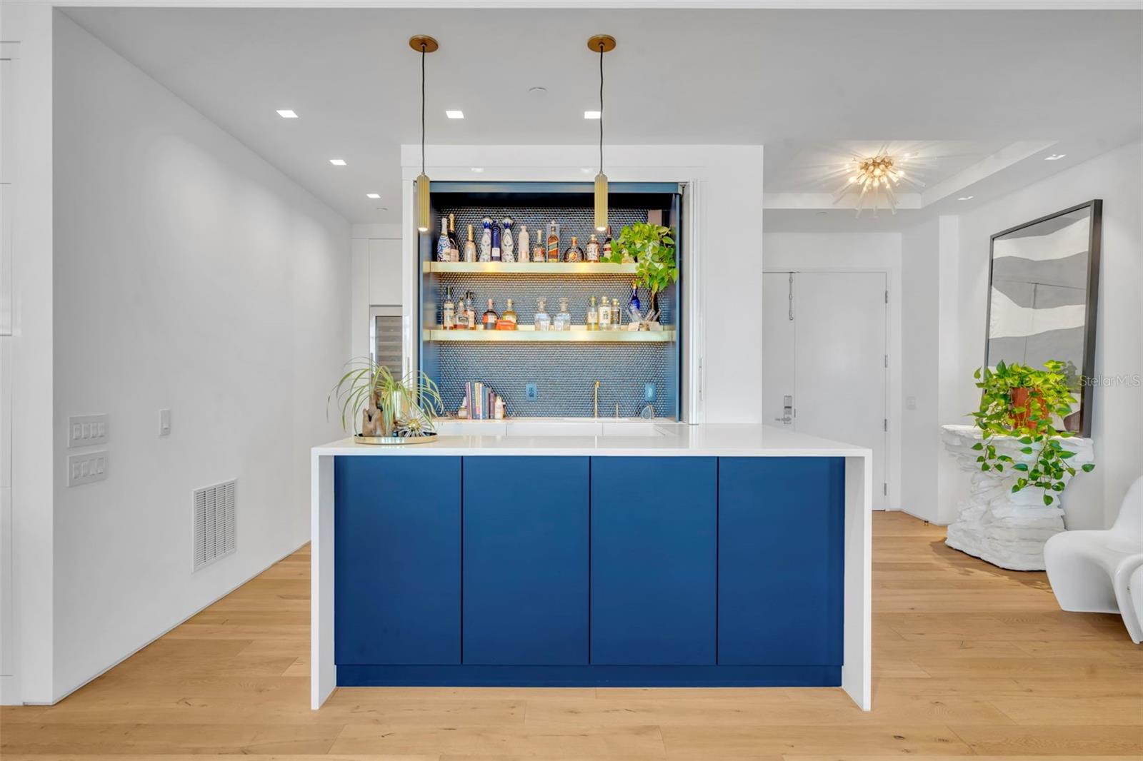 SANCTUARY DOWNTOWN - Residential