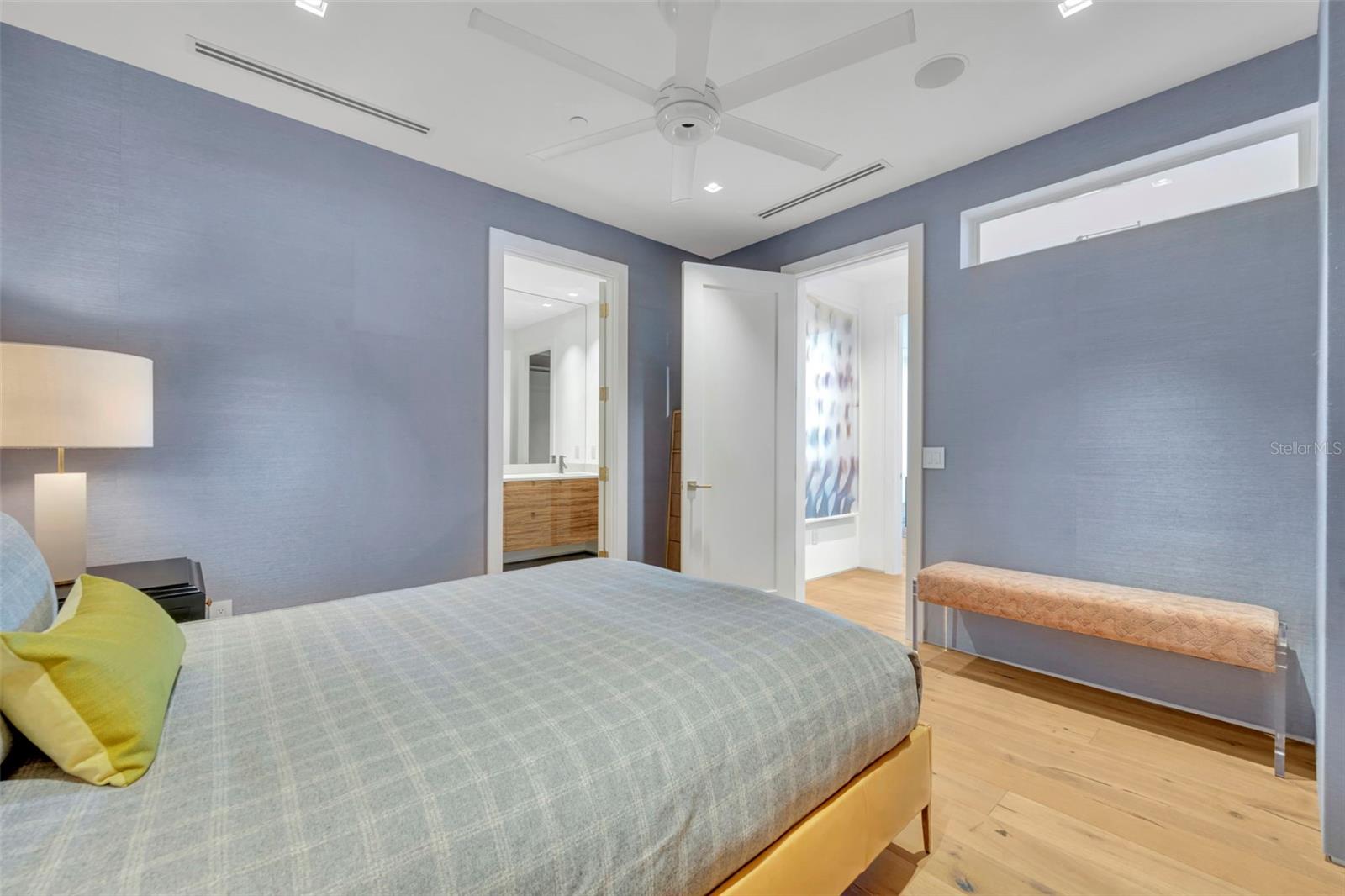 SANCTUARY DOWNTOWN - Residential