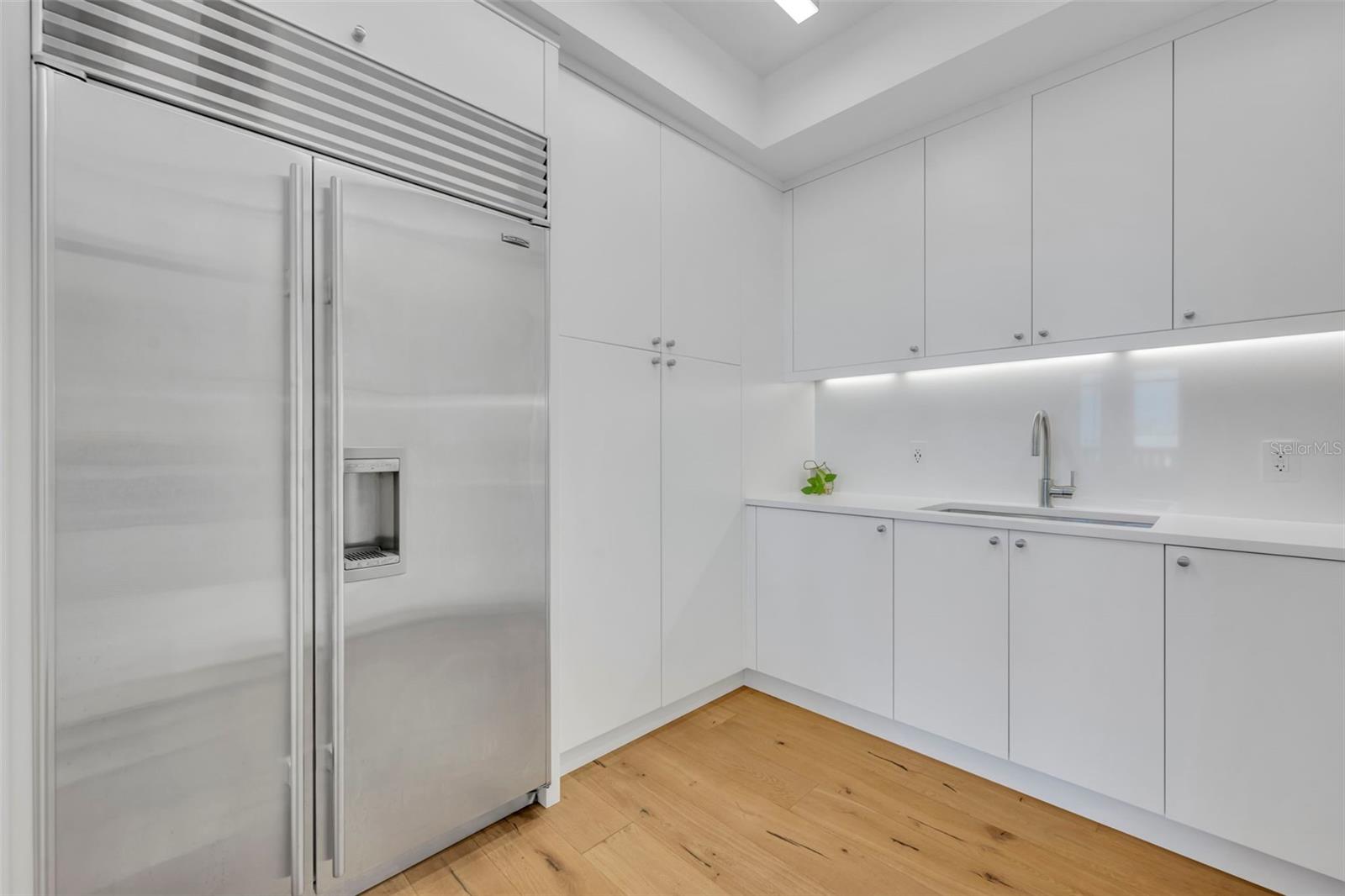 SANCTUARY DOWNTOWN - Residential