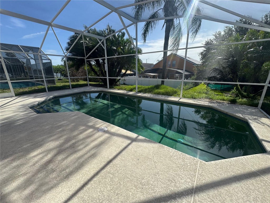 Photo of 158 Aylesbury Lane, Davenport, FL 33837 (MLS # O6442661)
