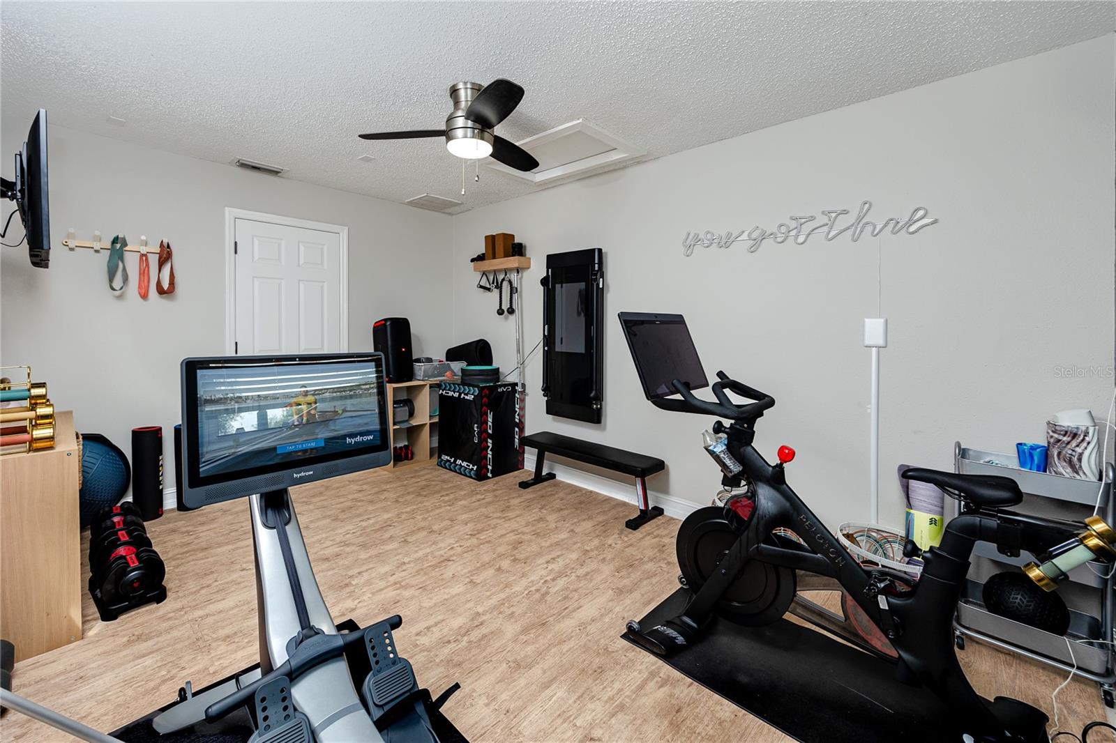 BAY WOODS-UNIT I - Residential