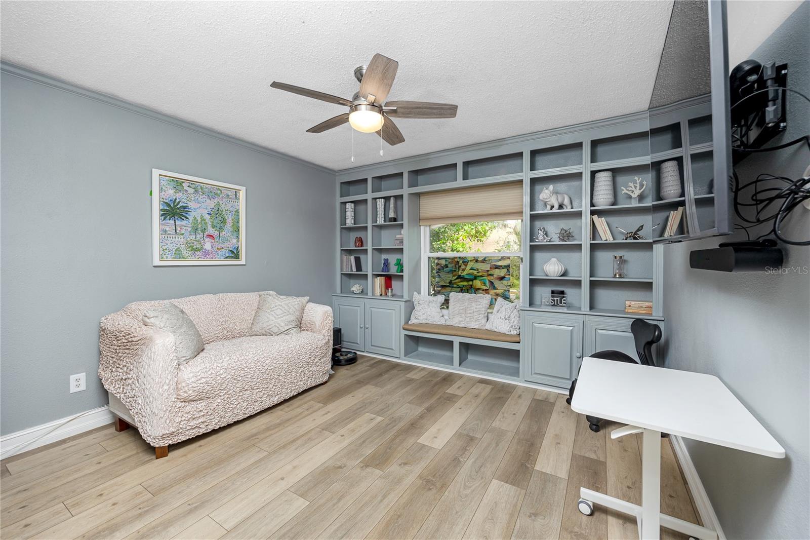 BAY WOODS-UNIT I - Residential