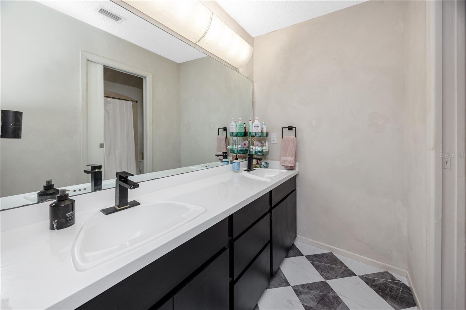 BAY WOODS-UNIT I - Residential