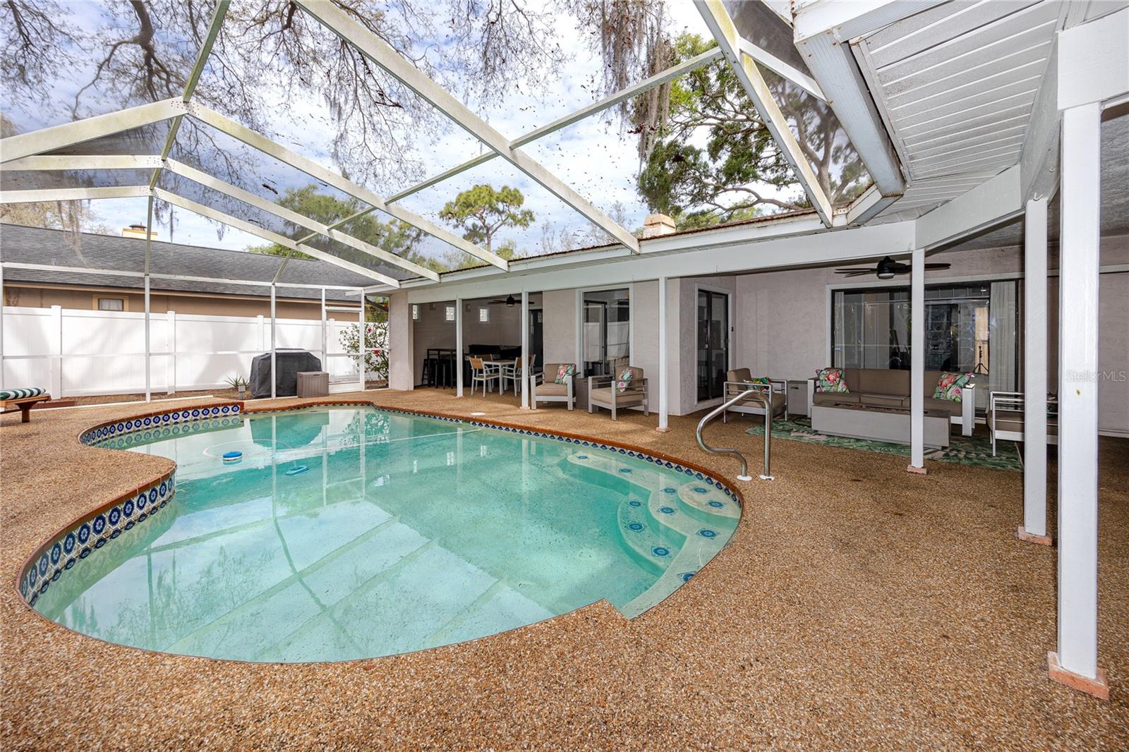 BAY WOODS-UNIT I - Residential