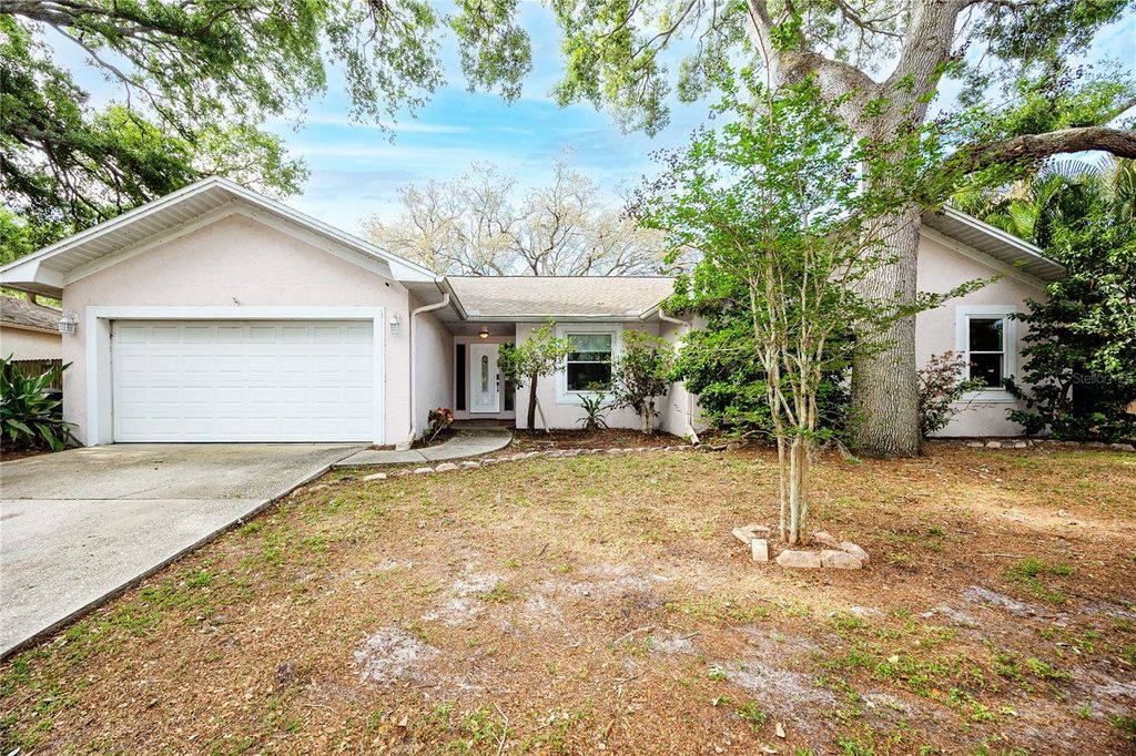 Photo of 27 Summit Lane, Safety Harbor, FL 34695 (MLS # TB8492840)