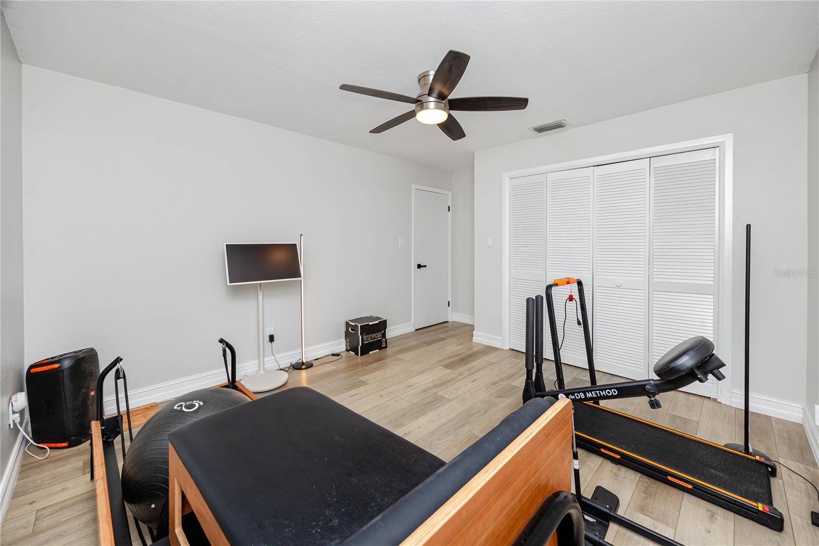 BAY WOODS-UNIT I - Residential