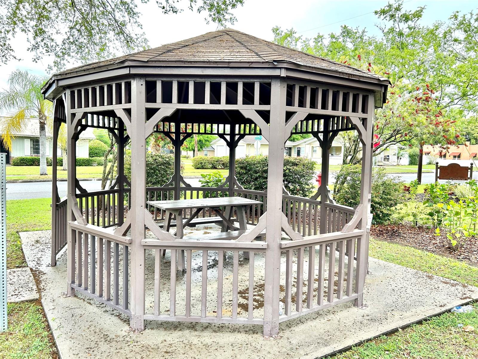 NORTH UMATILLA - Residential Lease