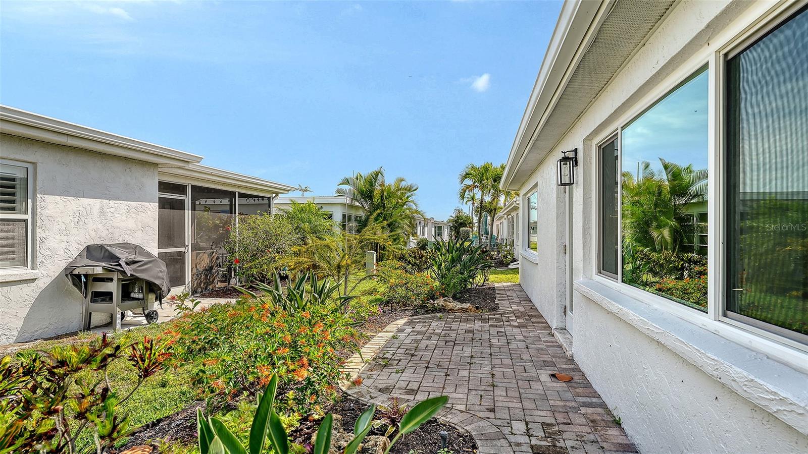 SPANISH MAIN YACHT CLUB CONDO - Residential