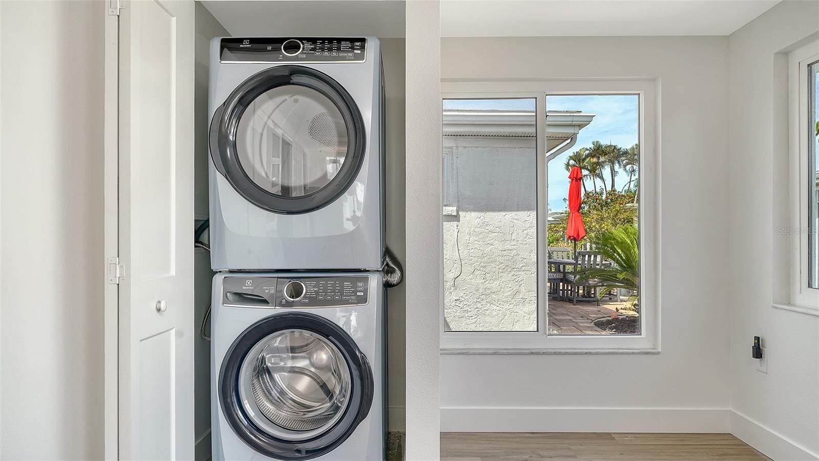 SPANISH MAIN YACHT CLUB CONDO - Residential