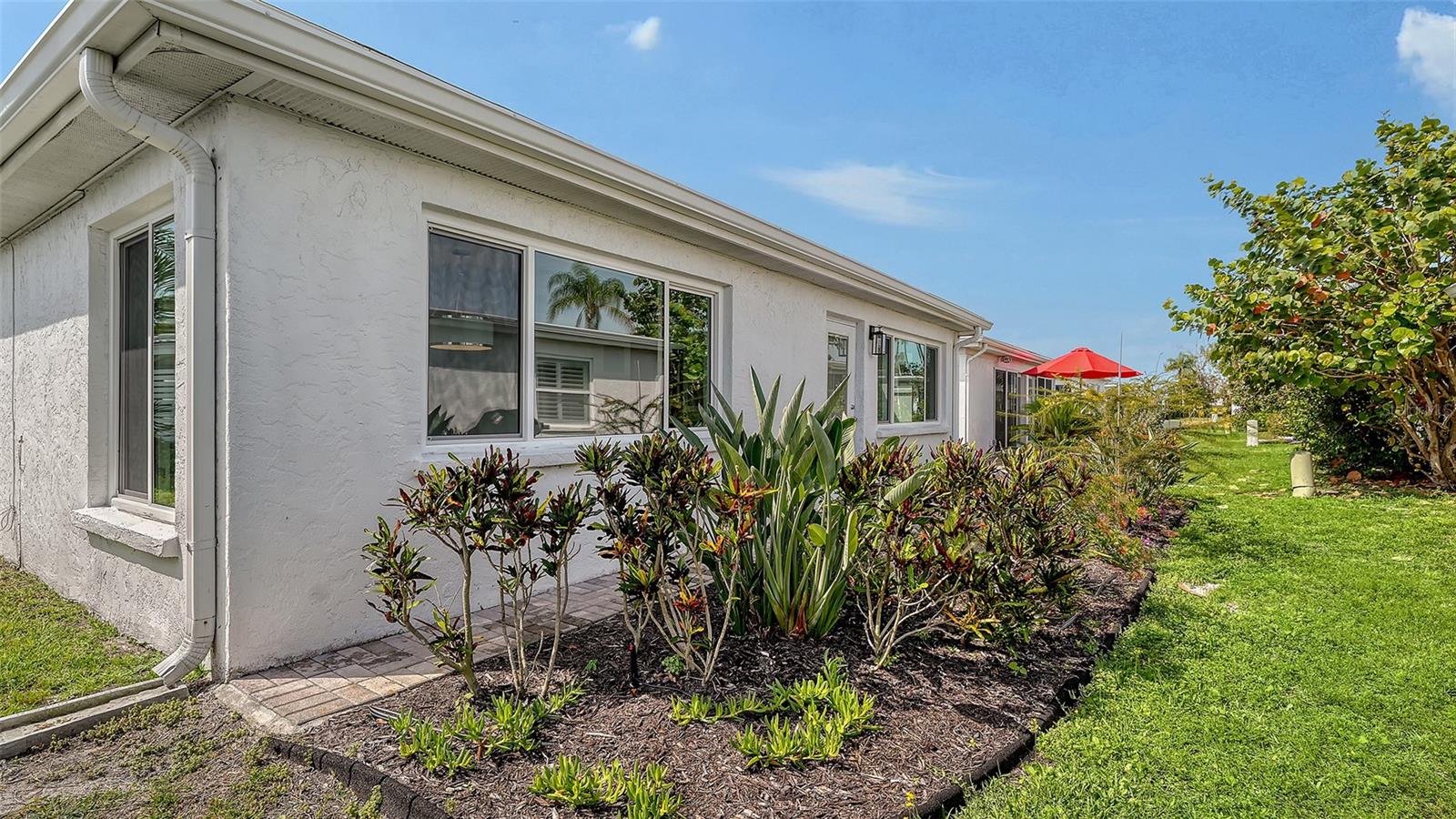 SPANISH MAIN YACHT CLUB CONDO - Residential
