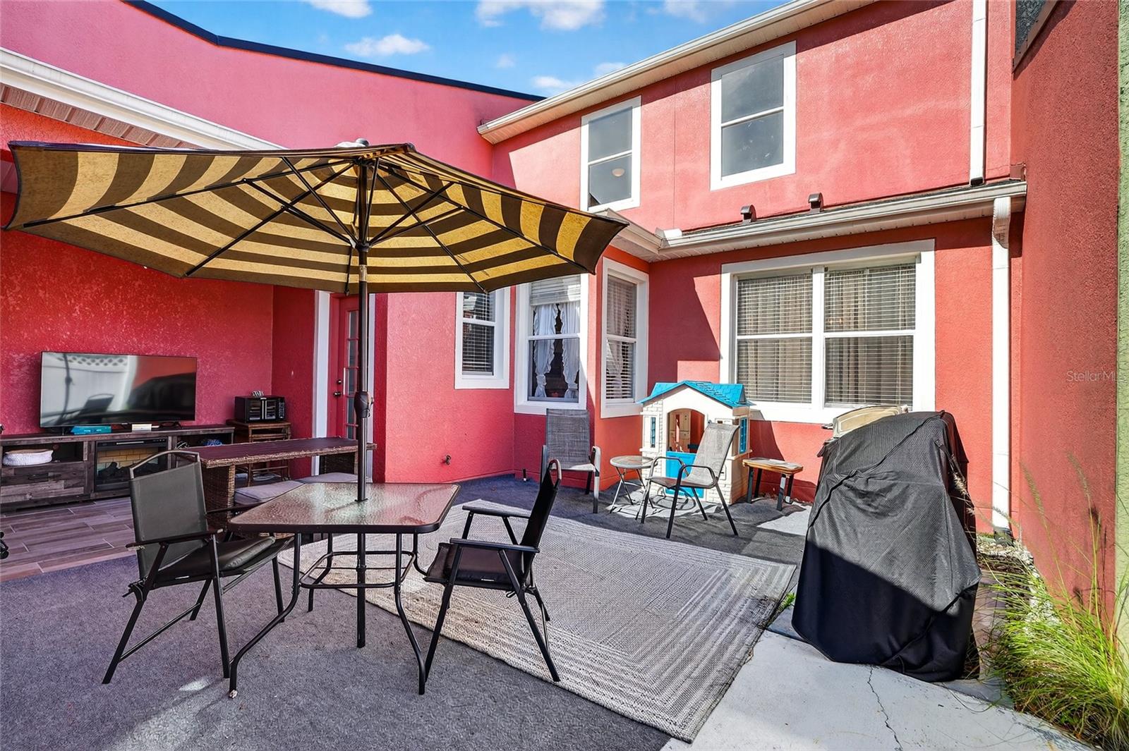 VICTORIA PARK INC 03 SE UNIT 02 - Residential