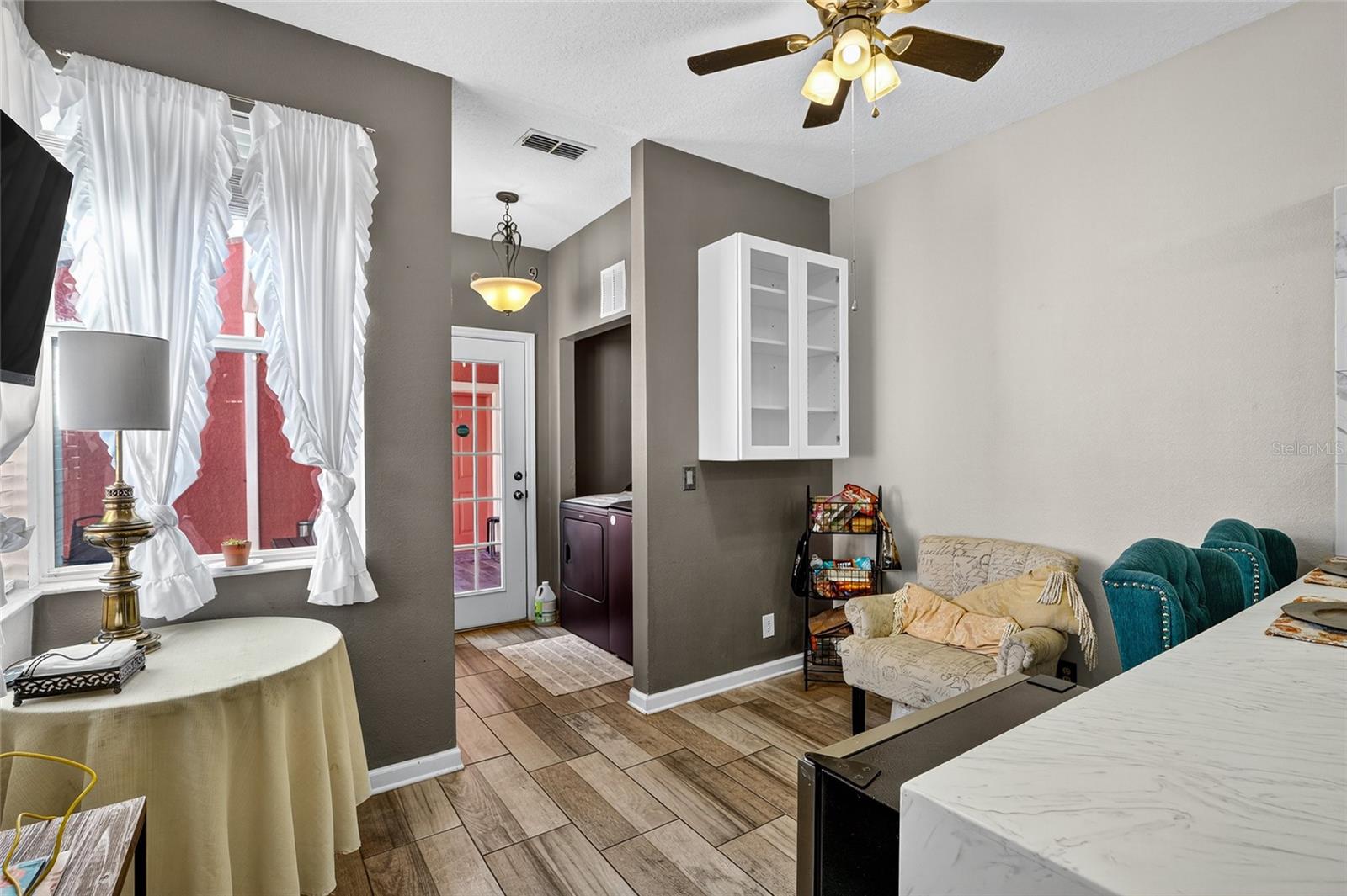 VICTORIA PARK INC 03 SE UNIT 02 - Residential