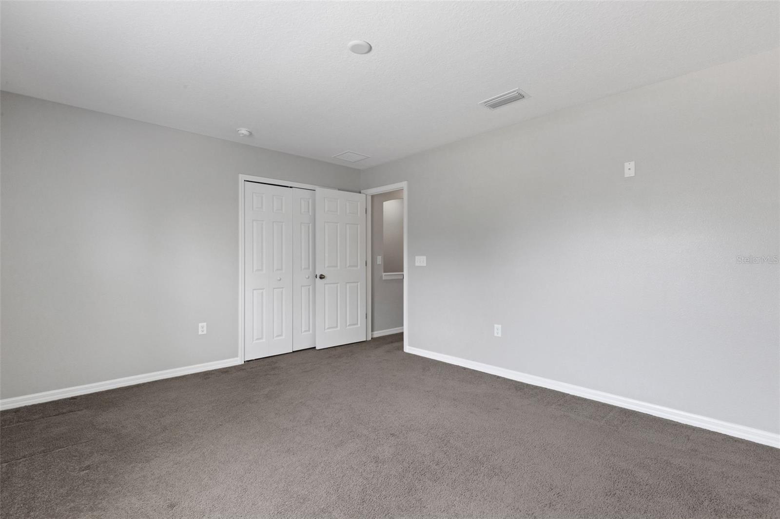 OAK LANDING - Residential