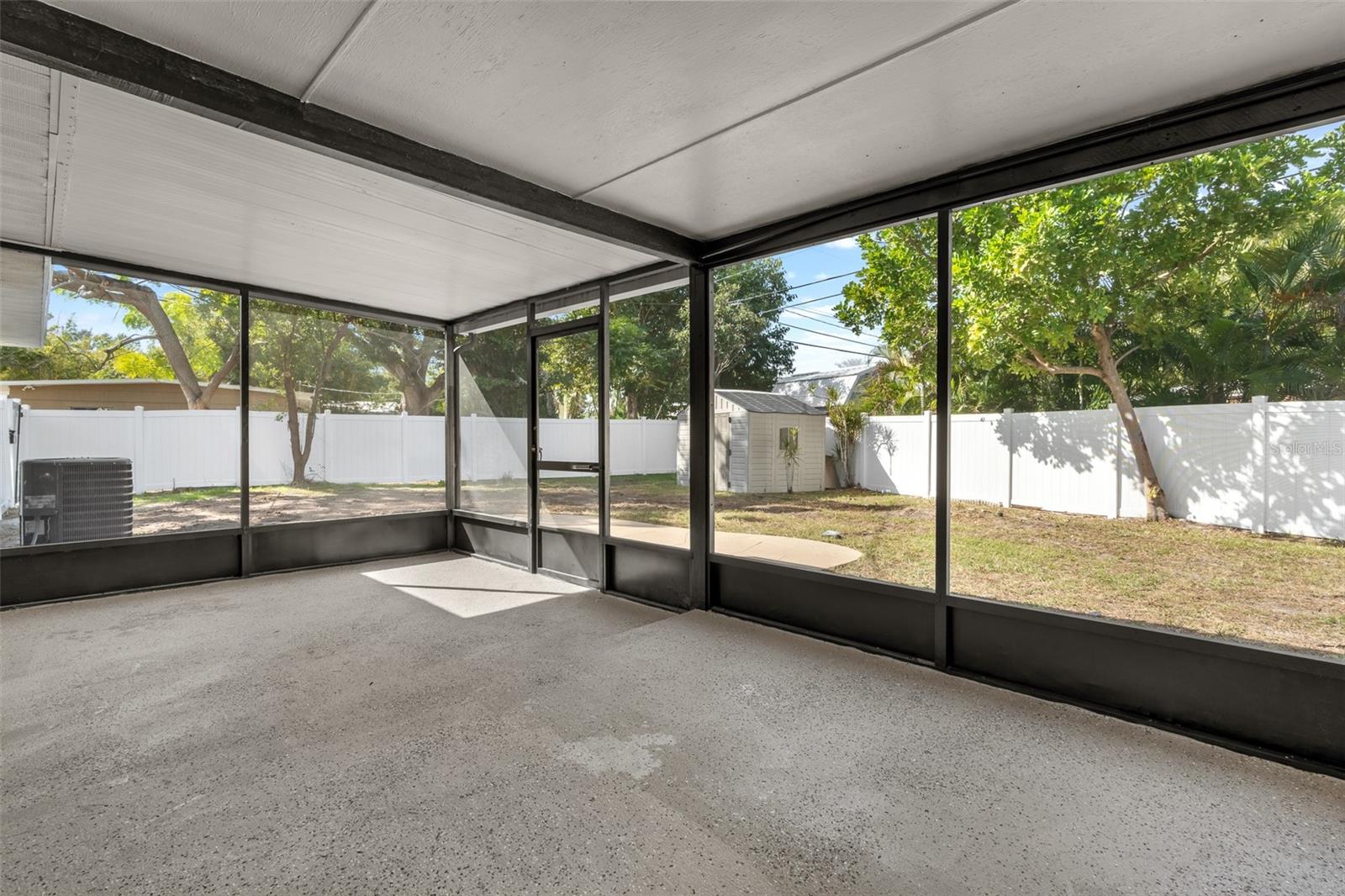 MEADOW LAWN REP - Residential