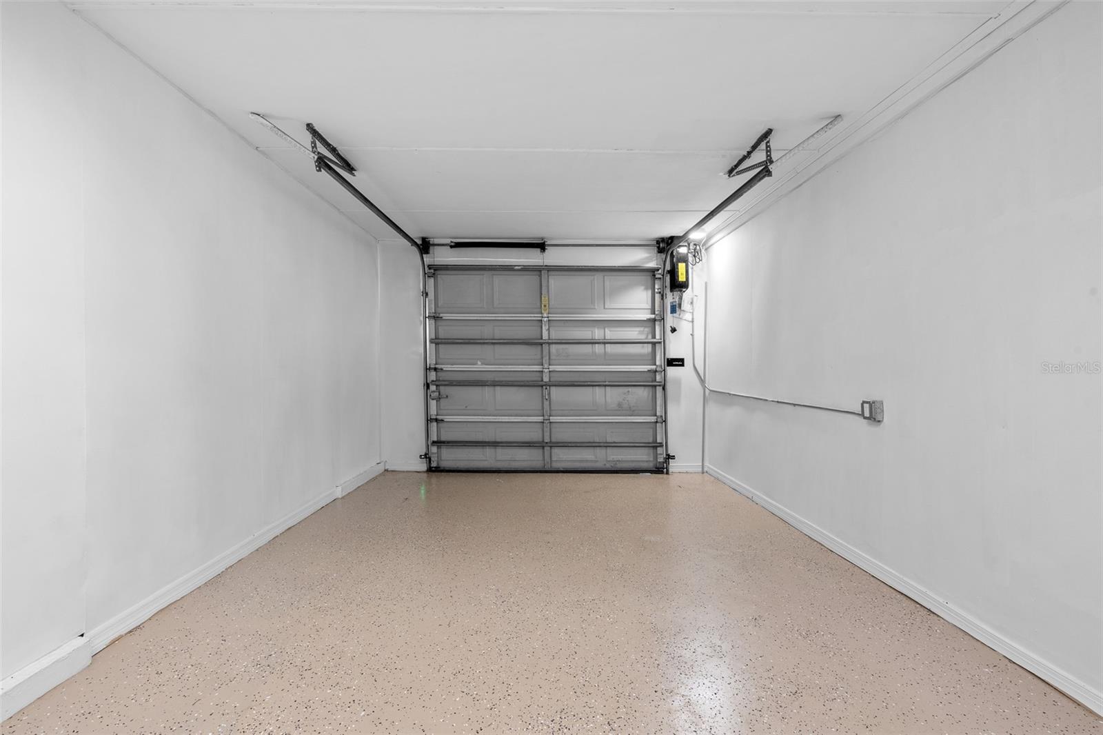 MEADOW LAWN REP - Residential