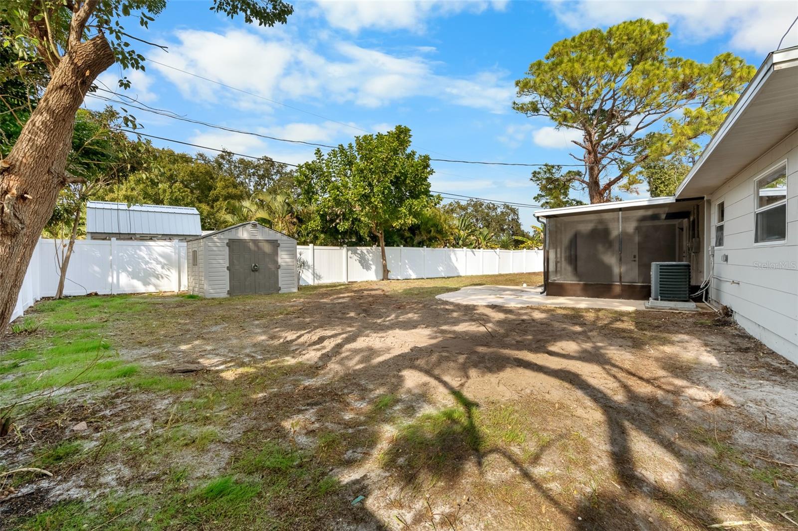 MEADOW LAWN REP - Residential